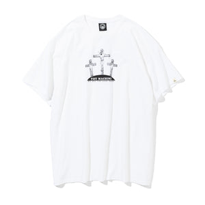 DOESN'T LOVE YOU SS TEE