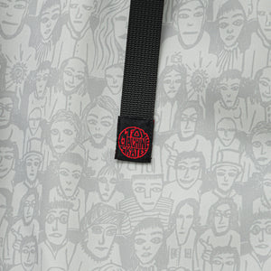 FACE IN THE CROWD DRY EASY SHORTS